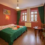 Kapadokya Stonelake Guzelyurt