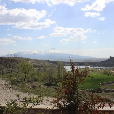 Hotel Kapadokya Stonelake Guzelyurt