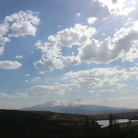 Kapadokya Stonelake Hotel