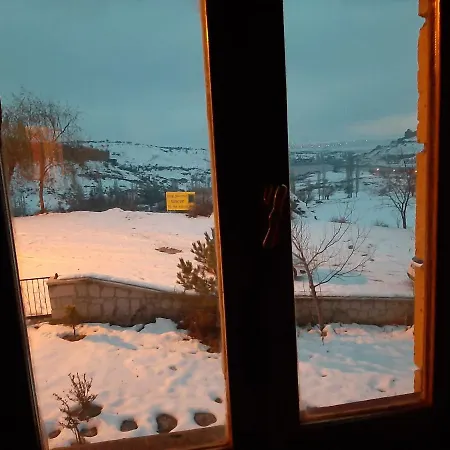 Kapadokya Stonelake Guzelyurt